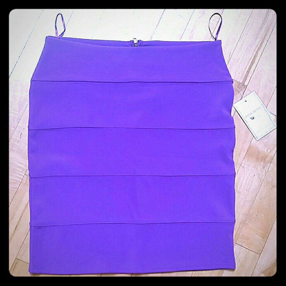 {NEW 💄 } adorable purple skirt